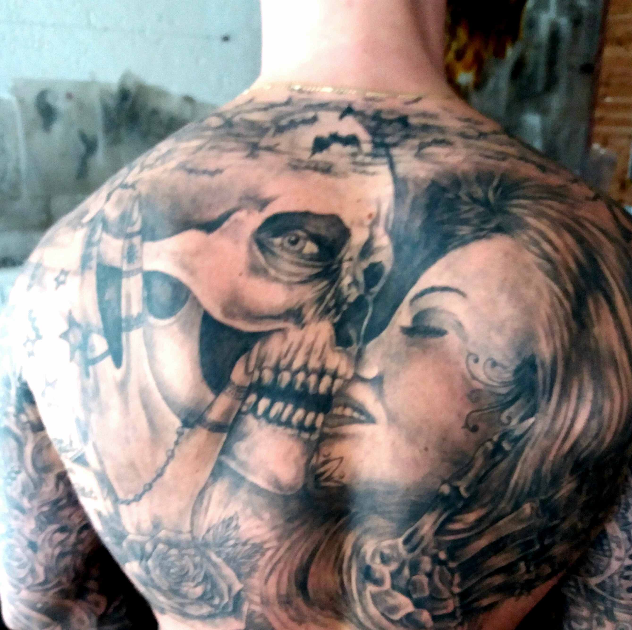 Sugar Skull und Women Tattoo Black and Grey Recklinghausen STUDIO 45